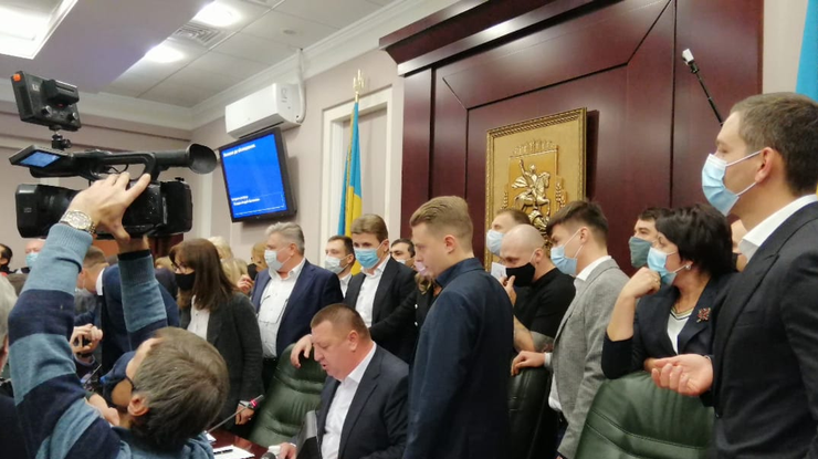 "Слуга народа" Александр Скляров победил и стал главой Киевского облсовета