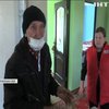 Життя під обстрілами: до прифронтового селища Кримське доправили гуманітарній вантаж