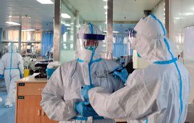 18 врачей-стажеров университета заразились коронавирусом