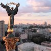 Ко Дню Киева столичные памятники "спели" романс (видео)