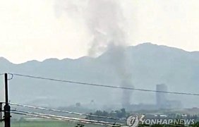 КНДР взорвала межкорейский офис связи