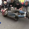У Європі демонстранти націлились на пам'ятники