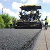 Зеленский подписал закон, который позволит привлекать кредиты на ремонты дорог