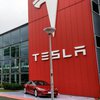 Электрокар Tesla станет основой для "экопохорон"