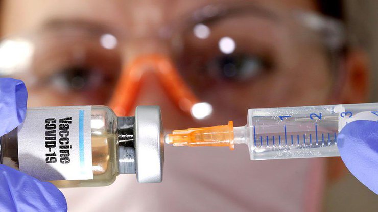 После первой прививки можно инфицироваться бессимптомной формой/ фото: pika.net.ua