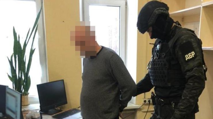 Задержание подполковника налоговой милиции/ фото: gp.gov.ua