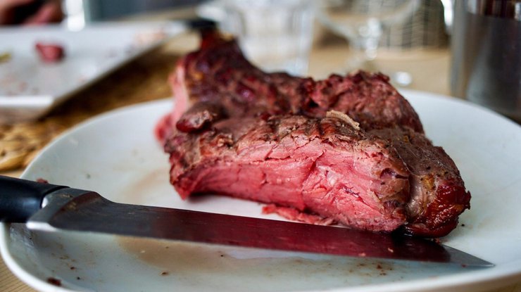 Красное мясо не такое опасное, как им запугивает ВОЗ