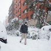 В Мадриде мощный снегопад "убил" двух людей