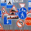 С 1 ноября в Украине вводят новые дорожные знаки : как они будут выглядеть