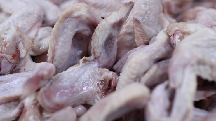 Фото: опасное куриное мясо в Украине 