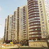 У Києві дівчина зістрибнула з даху 18-поверхівки