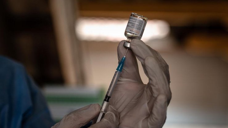 Вакцина от коронавируса / Фото: Getty Images 