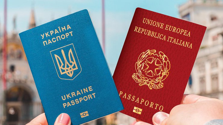 Украинские чиновники и депутаты не смогут иметь двойное гражданство