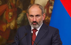 Пашинян попросил Путина оказать военную помощь Армении