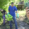 Активісти очищали берег Уди: хто засмічує річку на Харківщині?