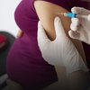 Можно ли беременным вакцинироваться от COVID: ответ Минздрава