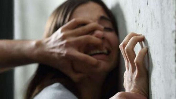 Девочку изнасиловали пятеро подростков/ Фото: t.ks.ua