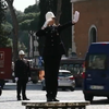 В Італії відмінили обов'язкове носіння масок на вулиці
