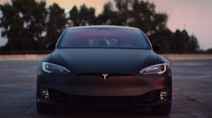 Tesla Model S не соответствовала заявленным характеристикам