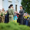 Зеленский вручил государственные награды семьям погибших военных 