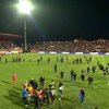 В Боснии футбольные фанаты избили и едва не сожгли судей (фото, видео)