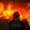 В окупованому Шахтарську після удару ЗСУ палає нафтобаза (відео) 