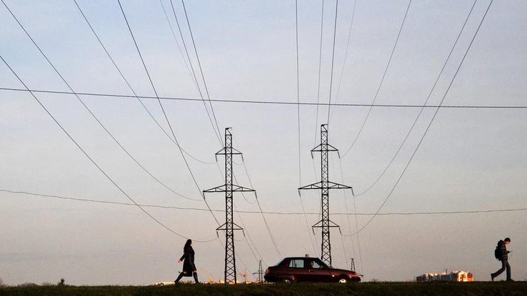 В Україні зріс дефіцит електроенегрії до 30%