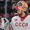 Воротаря збірної росії з хокею затримали за підозрою в ухиленні від армії