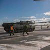 Канада відправила Україні перший танк Leopard 2 (фото, відео)
