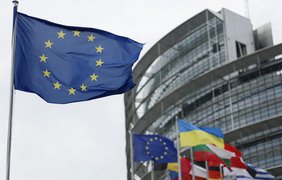 Єврокомісія сьогодні запропонує використати російські активи для України