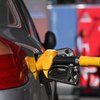 Уряд схвалив підвищення акцизу на пальне: коли і на скільки подорожчає бензин