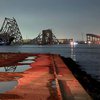 У Балтиморі після зіткнення з судном обвалився міст (відео)