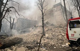 Росіяни вдарили по житловій забудові Харкова: деталі атаки