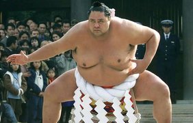 У Японії помер великий сумоїст Акебоно