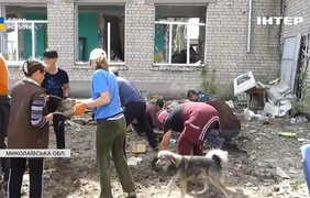 "Проводили лінійки": як ветерани демонтують зруйновану школу Миколаївщини