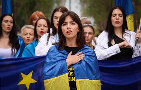 ЄС у червні розпочне переговори про членство України та Молдови - Politico