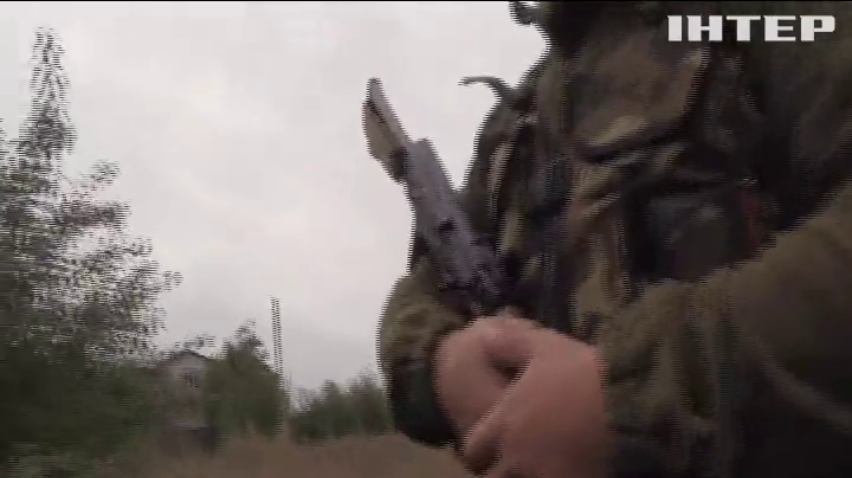 Бойовики обстріляли військових біля Луганського з БМП