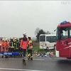 У Німеччині автобус з дітьми потрапив в аварію