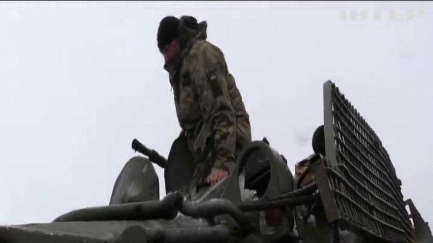 Війна на Донбасі: під час обстрілів бойовики поранили бійця ЗСУ