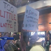 У Філадельфії протестують проти менеджера кав'ярні