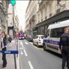 Облив бензином та не відпускав: у Парижі утримували заручників