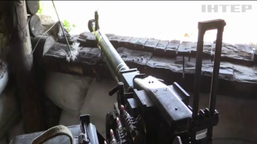 На Донбасі поранено трьох українських бійців