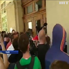У Львові протестувальники влаштували масову бійку