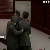 Депутатів з Гонконгу позбавили мандату через непатріотизм