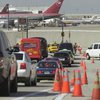 В аэропорту Лос-Анджелеса усилены меры безопасности