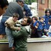 2 человека погибли, 45 тысяч эвакуировано в результате наводнения в Аргентине