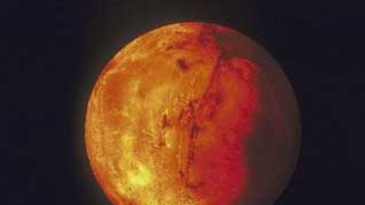 Марсианский пейзаж можно рассмотреть в бинокль