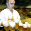 На пивном фестивале "Октоберфест" в Мюнхене было выпито 6,5 миллионов литров пива