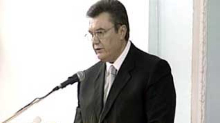 Янукович: США поддержат вступление Украины в ВТО в 2004 году
