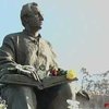 В Киеве появился памятник Максиму Фадеевичу Рыльскому